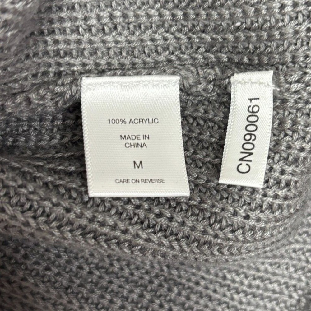 NY & Co Soho Jeans Sweater Gray Off Shoulder Cable Knit Boho Minimalist Casual M - Picture 7 of 10